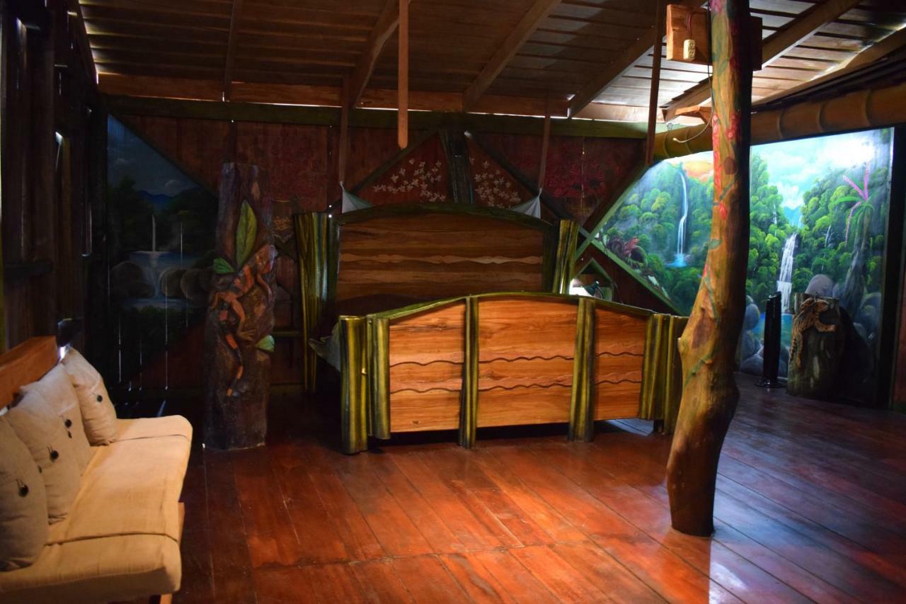 Mirador Prendas Sarapiquí Buitenkant foto